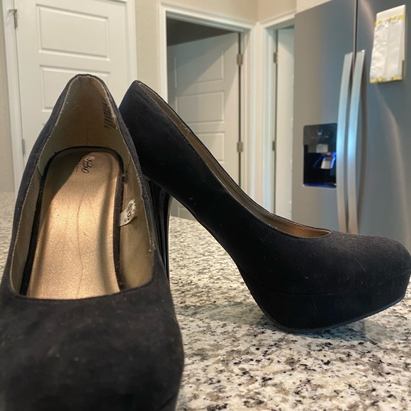 Classic black platform heel - Picture 2 of 4